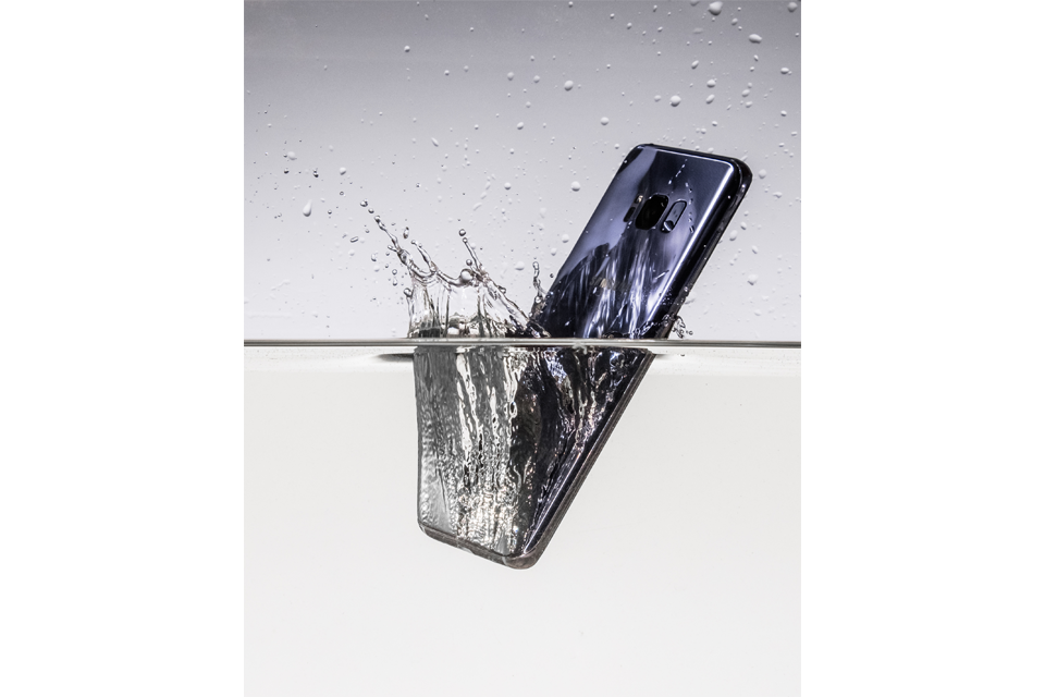 how do i get water out of my android phone