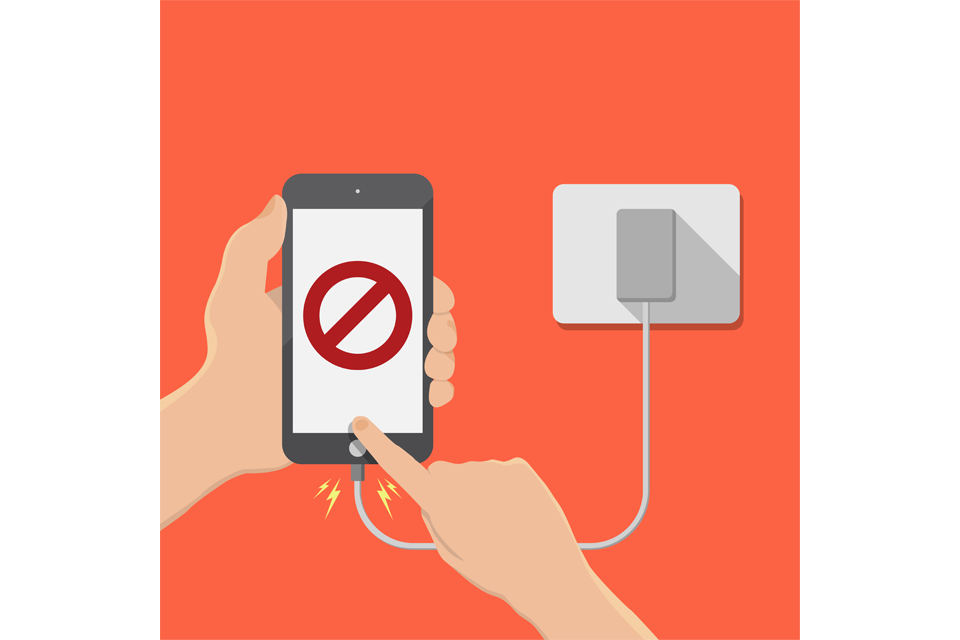 Do not play smartphone in charging